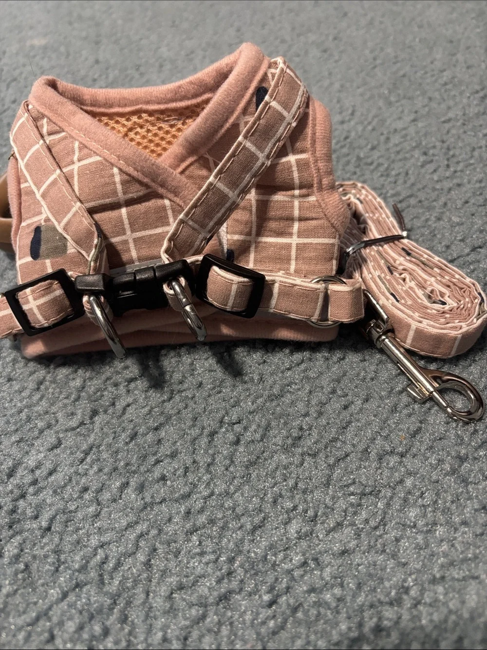 New Cat & Dog Vest Harness with leash Size XS